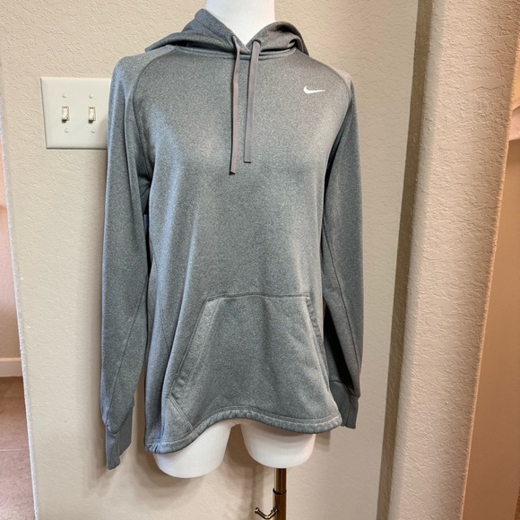 Nike Tops - Nike Therma-Fit Pullover Hoodie, Grey Size M